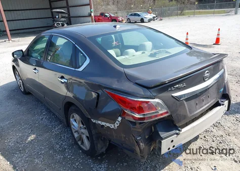 2014 Nissan Altima 2.5 Sv из США, поврежденный, VIN 1N4AL3AP3EN214571
